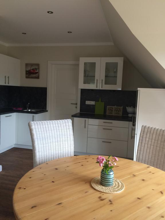 Haus Sonnenblume Apartment Lohme Luaran gambar
